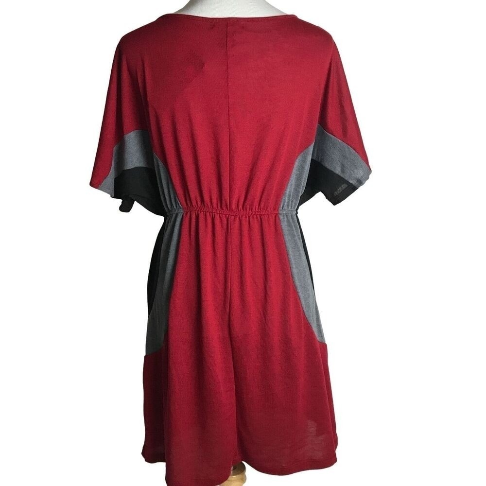 2X Womens Love Delirious Los Angeles Colorblock Red, Black And Gray Dress - Picture 12 of 12